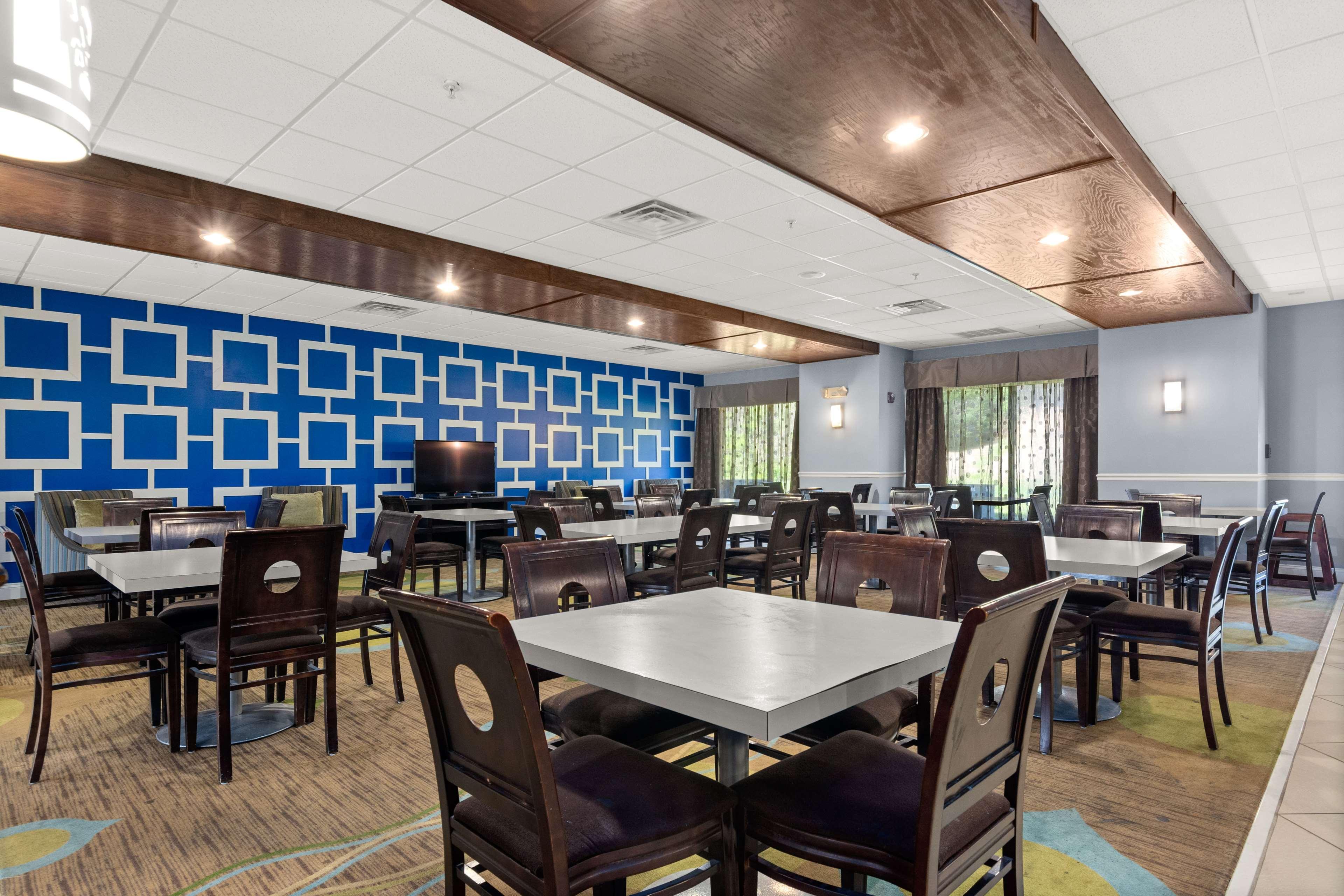 Surestay Plus Hotel By Best Western Portland Route 52 West Luaran gambar